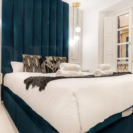 Modern Elegance In The Heart Of Rems Málaga